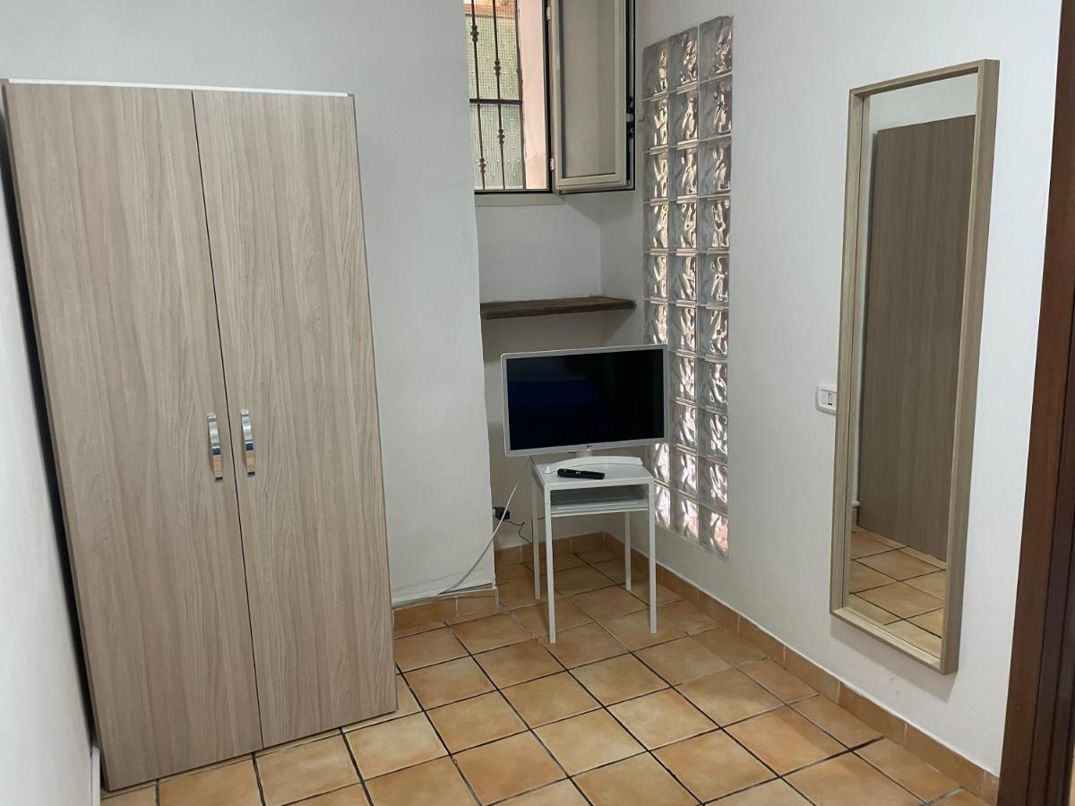 Le Suite Di Ginevra 那不勒斯 外观 照片