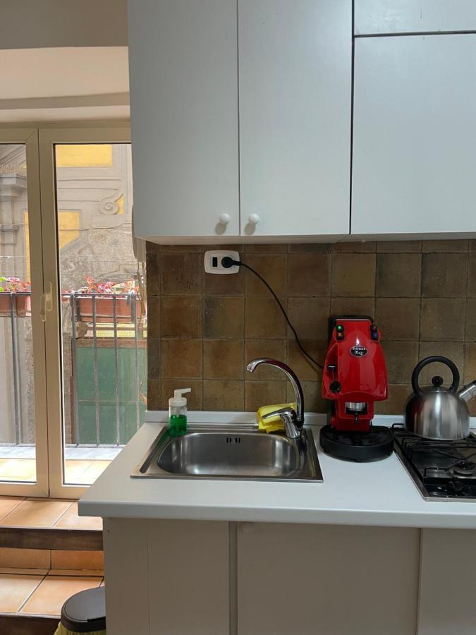 Le Suite Di Ginevra 那不勒斯 外观 照片